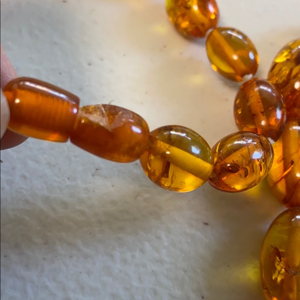 Vintage Natural Baltic amber bead necklace - Picture 8 of 12